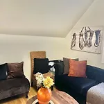 Apartmán Historical House With View And Shared Patio Ålesund