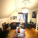 Lägenhet Historical House With View And Shared Patio