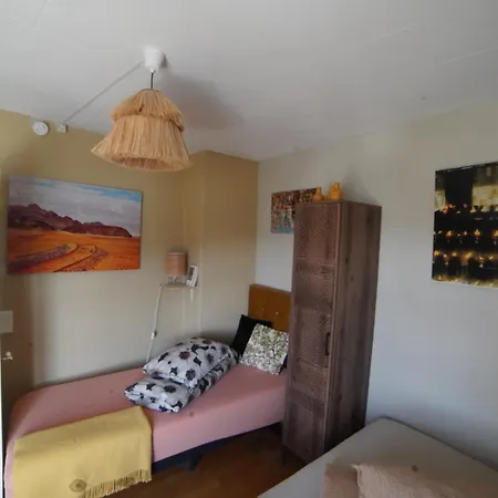 Historical House With View And Shared Patio Ålesund